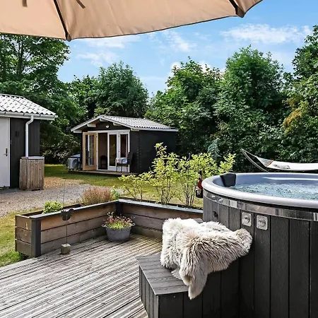 C11267-hemmet-egernvej-12 Holiday home Henne Strand